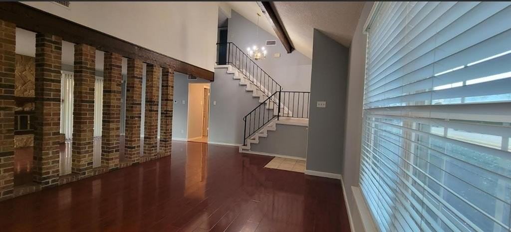 1601 Melrose Street - Photo 5 of 36