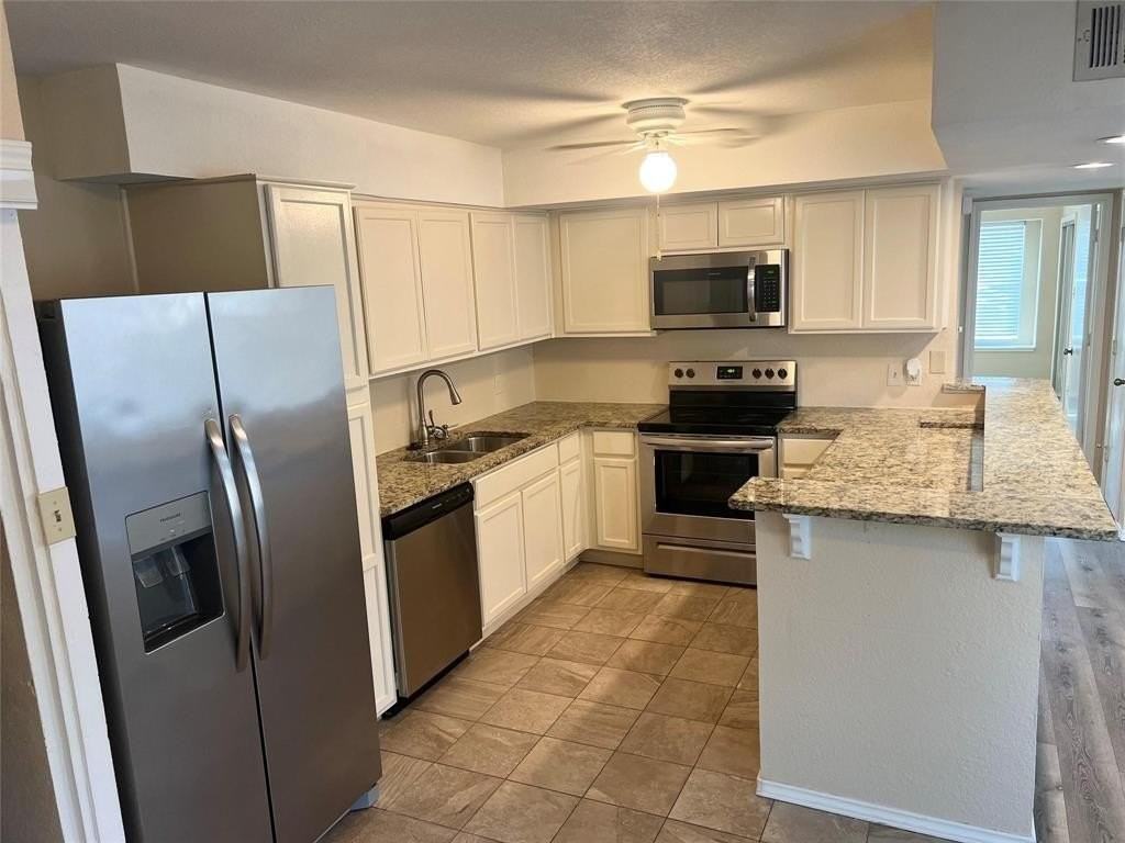 2011 Pheasant Drive - Photo 6 of 11