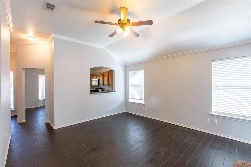 4513 Wheatland Dr - Photo 7 of 20