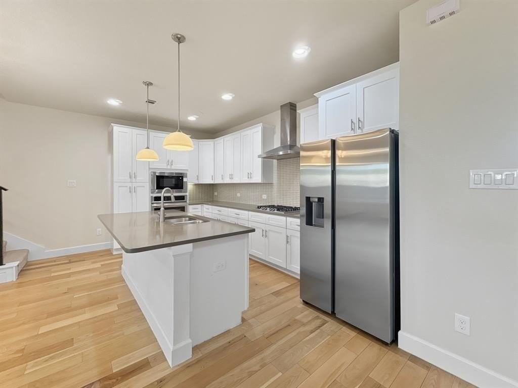 5704 Woodlands Dr - Photo 6 of 23