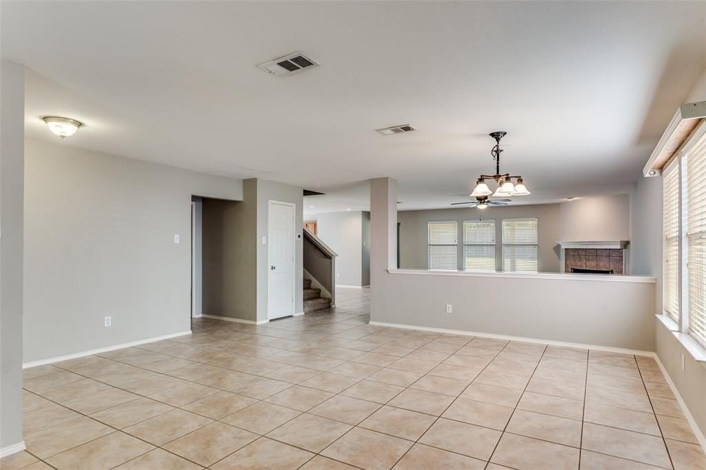 12632 Summerwood Dr - Photo 5 of 25