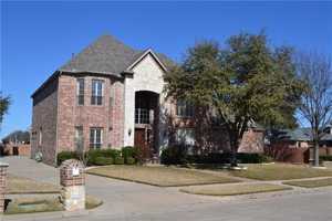 featured image of 5901 Toppingham St