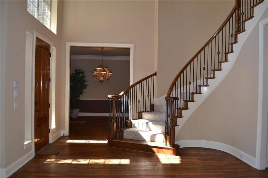 5901 Toppingham St - Photo 3 of 22