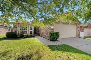 913 Hawthorne Rd - Photo 1 of 1