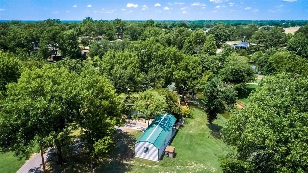 114 Wood Crest Dr - Photo 4 of 35