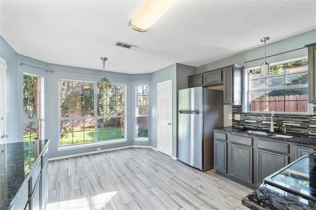 1104 Brandy Station Road - Photo 2 of 11