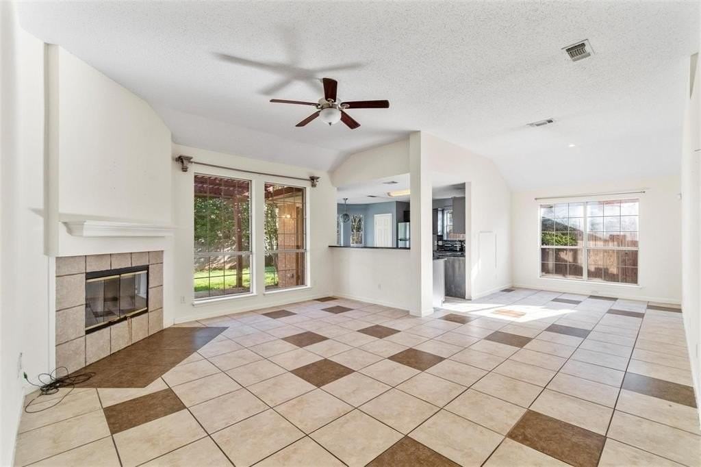 1104 Brandy Station Road - Photo 4 of 11