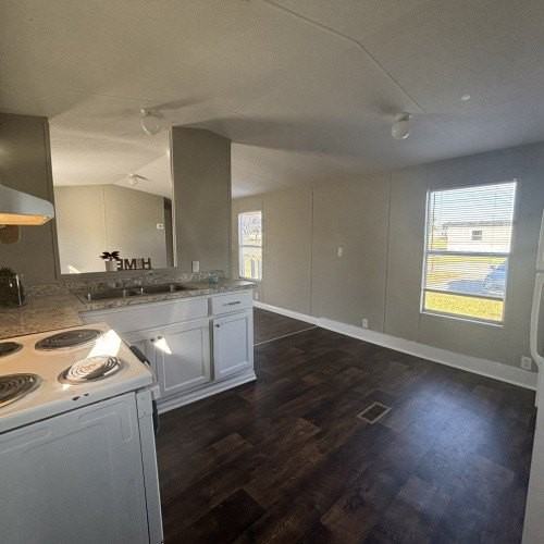 180 Blair Dr - Photo 5 of 27