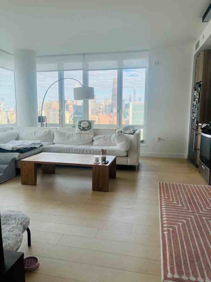 1-15 1-15 57th Avenue #3824 - Photo 6 of 14