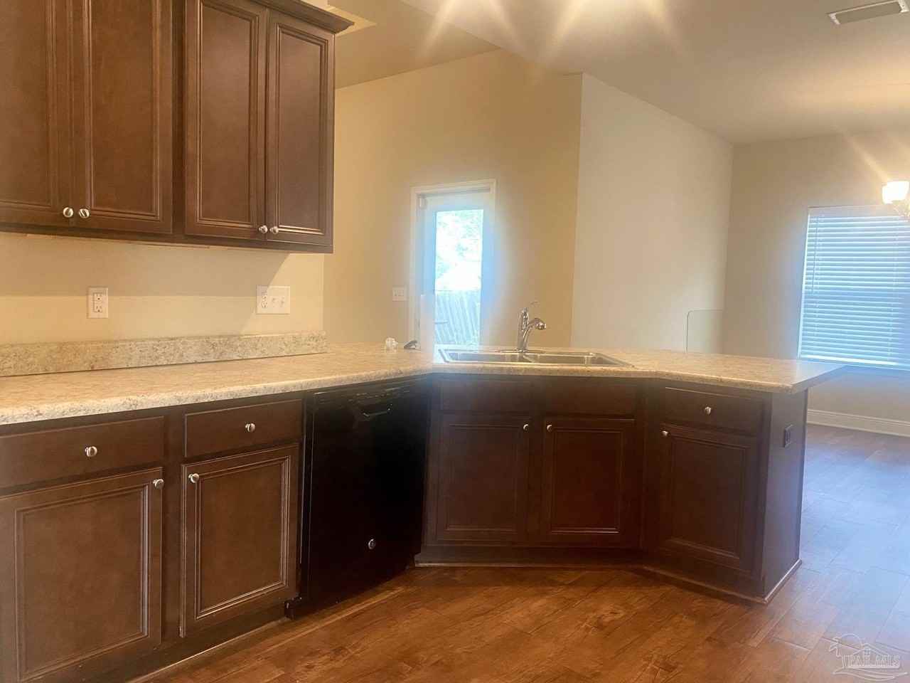 8746 Bradfield Drive - Photo 3 of 32