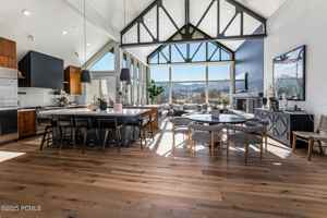 featured image of 1430 Eagle Way