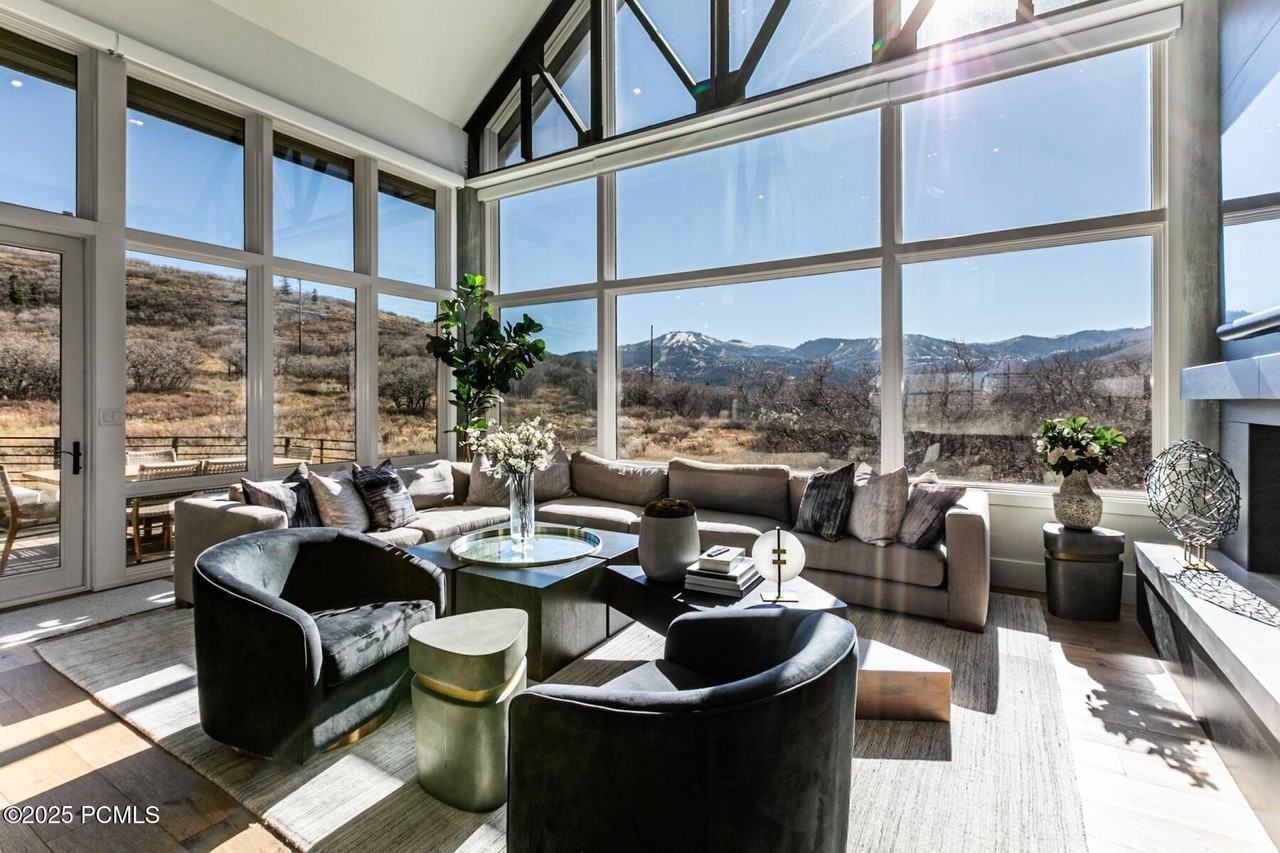 1430 Eagle Way - Photo 7 of 50