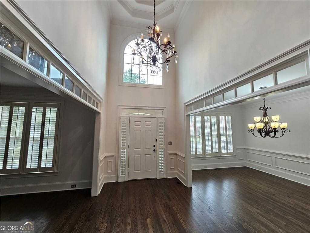 735 Westwind Lane - Photo 2 of 27