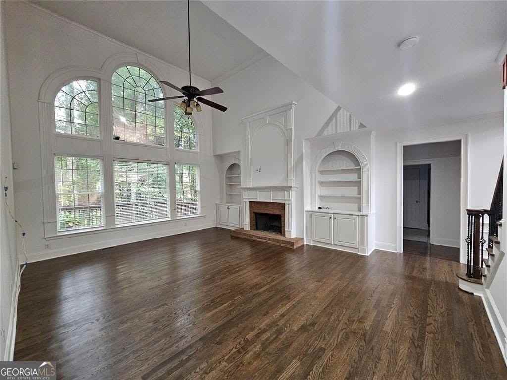 735 Westwind Lane - Photo 3 of 27