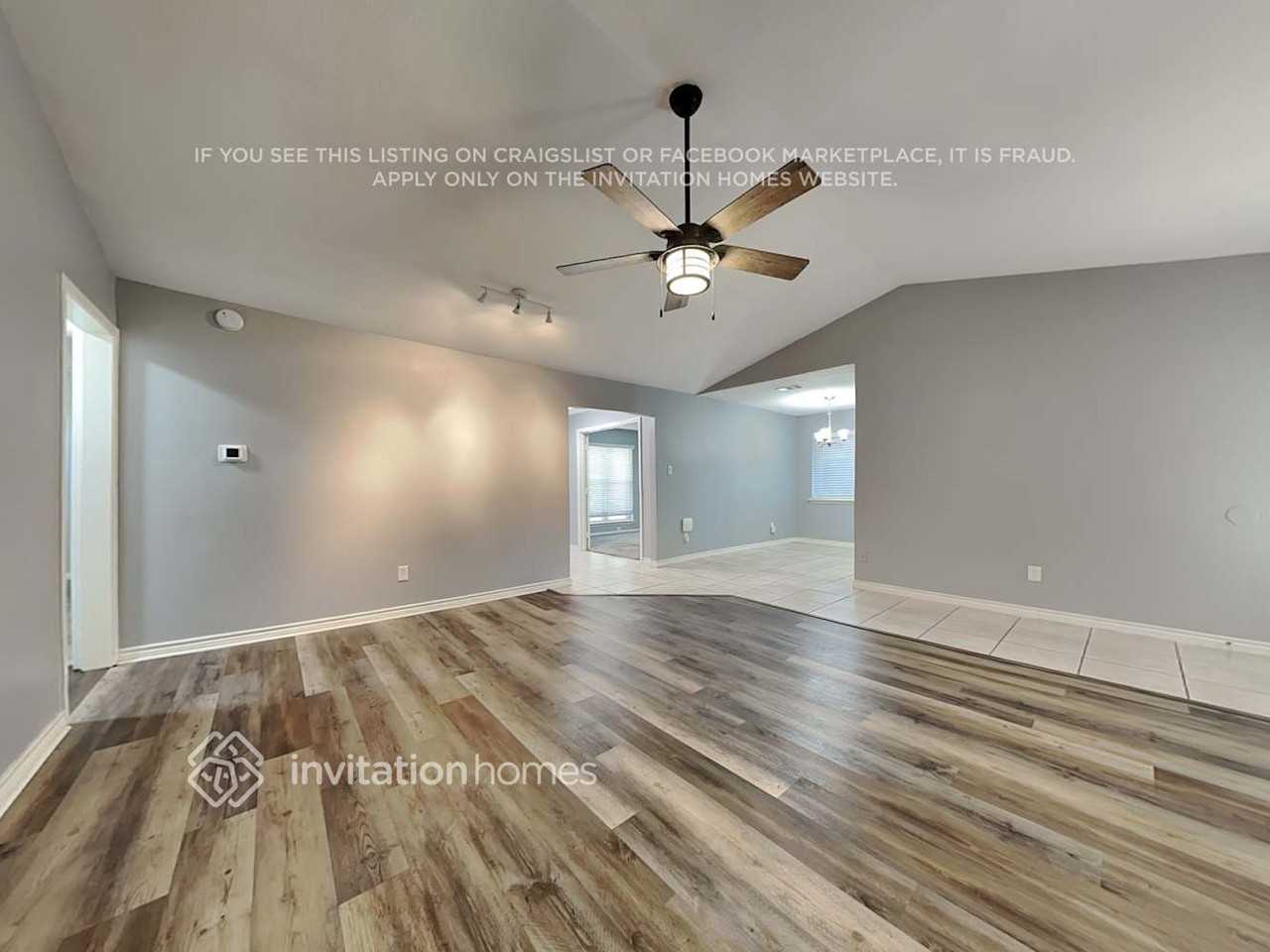 4913 Cliffwood Dr - Photo 3 of 19