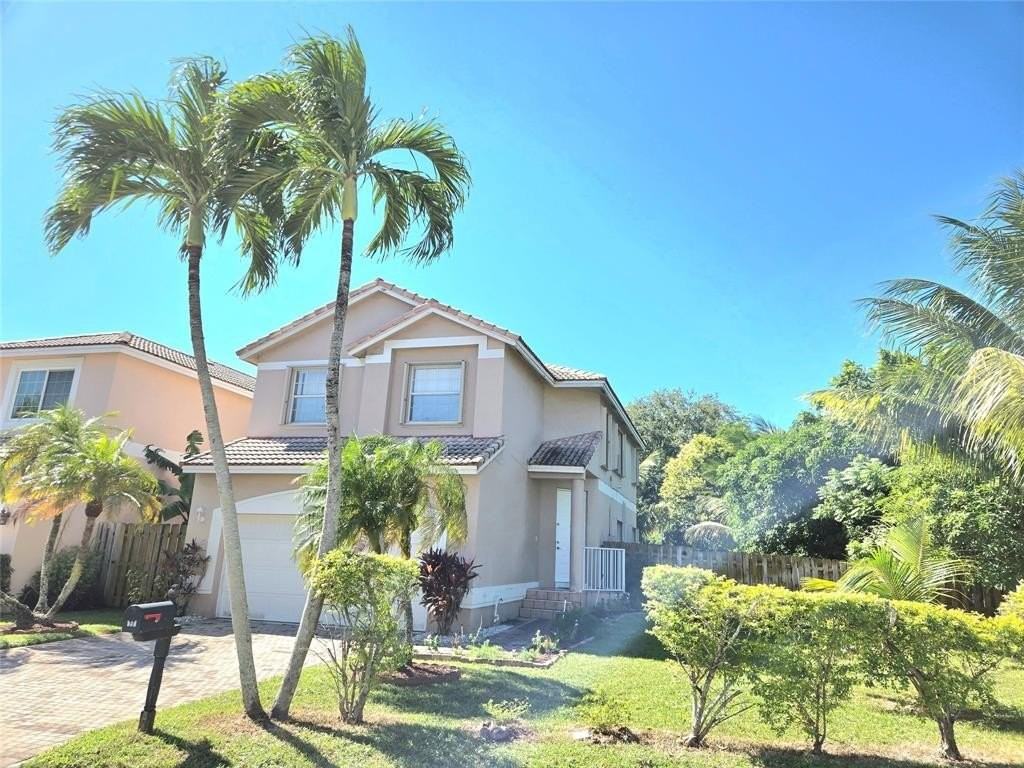 160 Northwest 97th Terrace - Photo 2 of 27