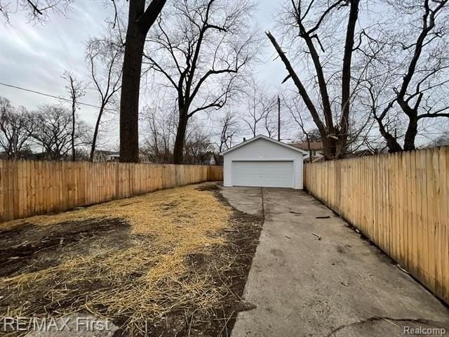 491 Marlborough St - Photo 2 of 17