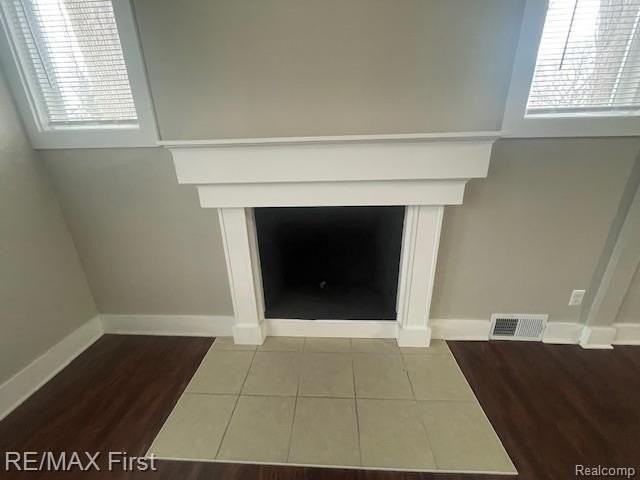 491 Marlborough St - Photo 4 of 17