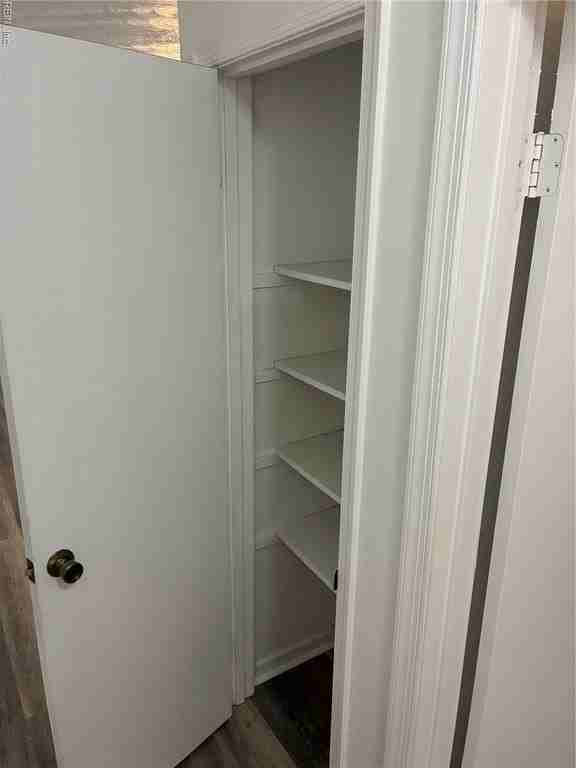 116 Holland Cir - Photo 6 of 9