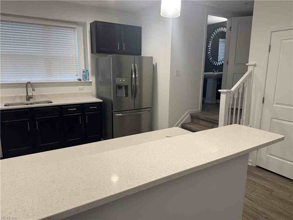 1652 Perla Dr - Photo 4 of 20