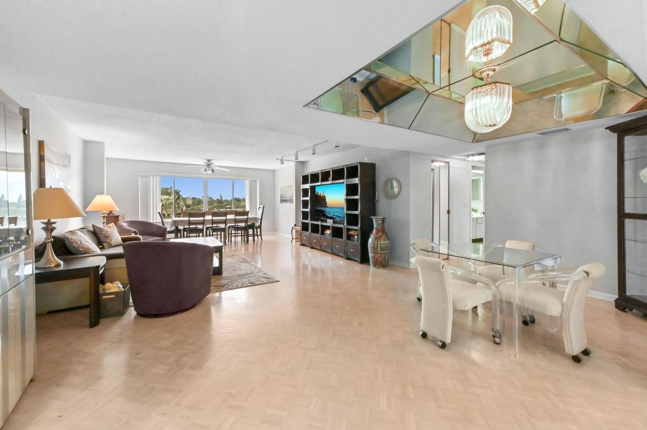 6768 10th Ave N #316 - Photo 7 of 39