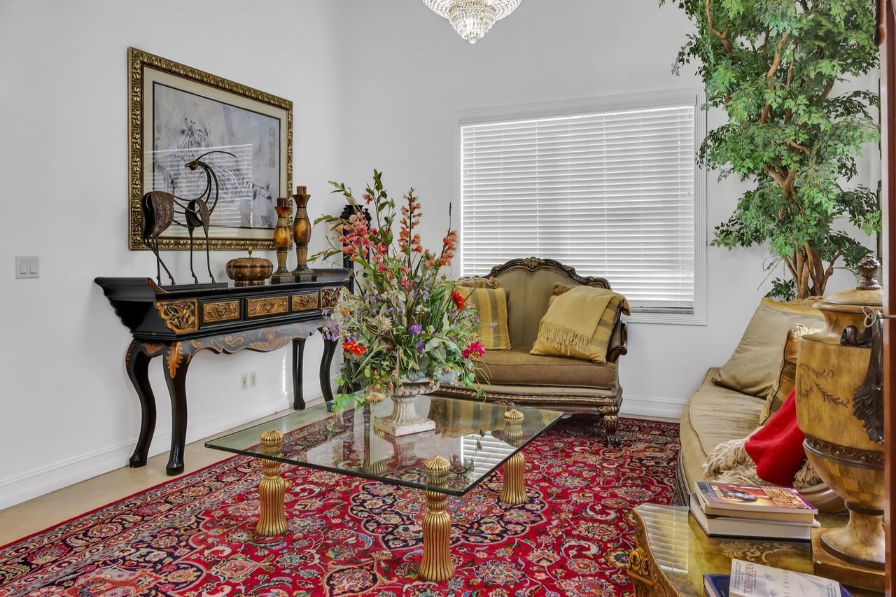 12121 70th Pl N - Photo 5 of 29