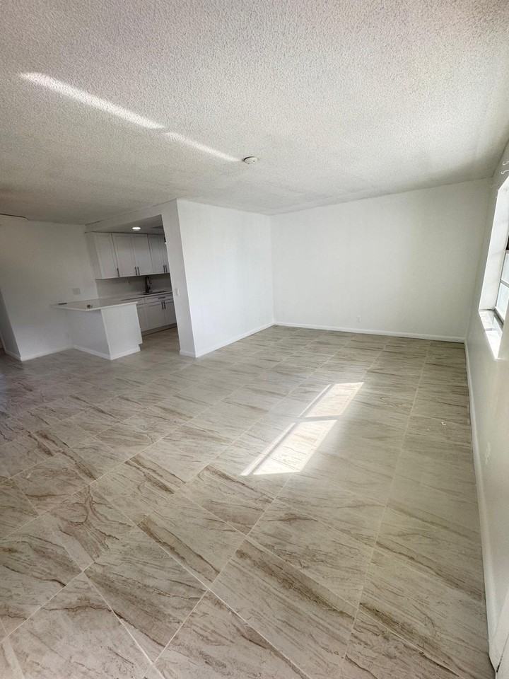 266 Burgundy F #266 - Photo 7 of 14