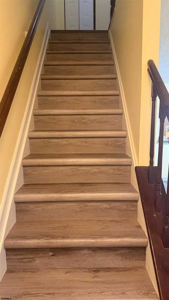 39 Greewich Dr - Photo 5 of 13