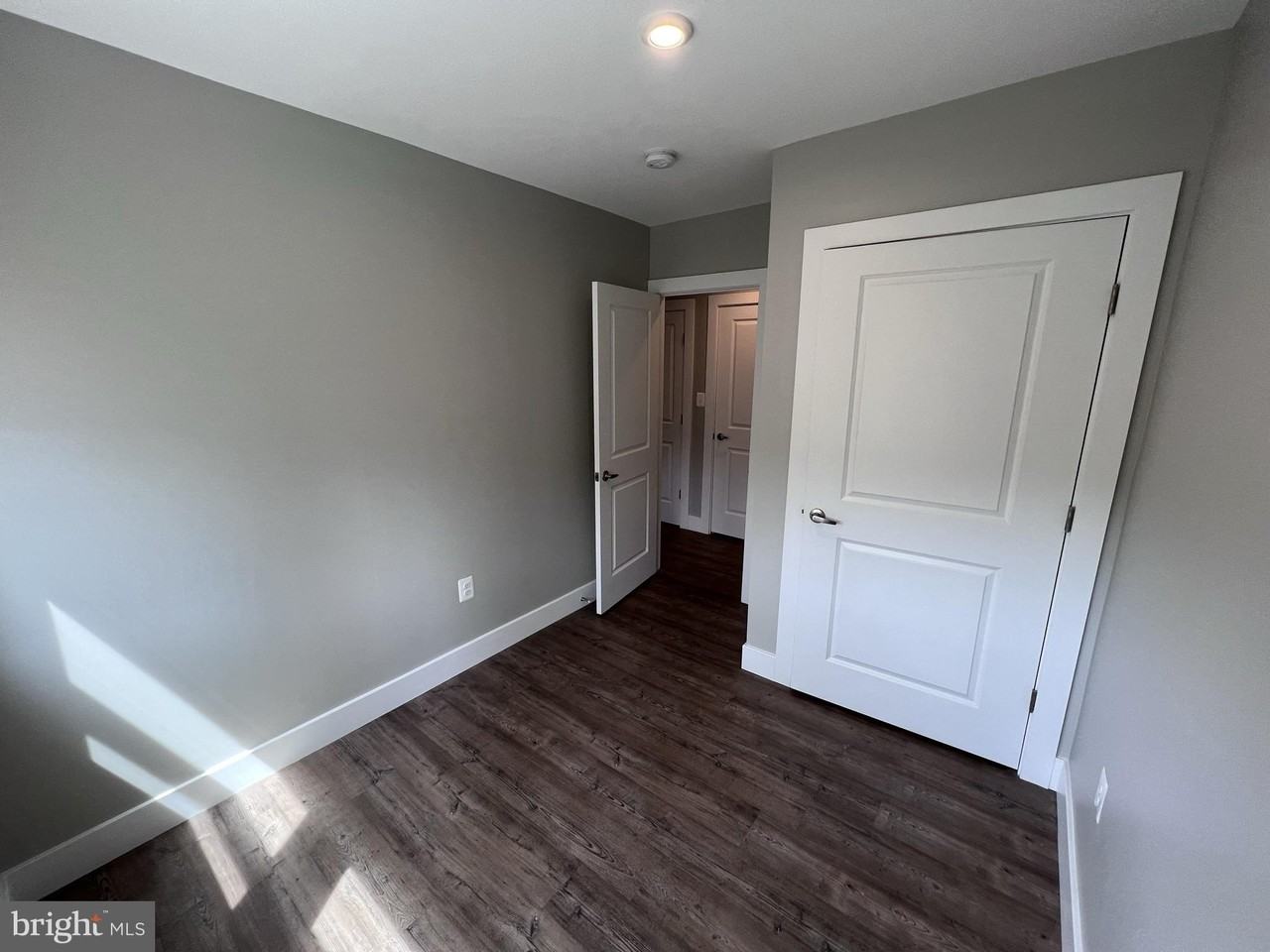 447 Orange St Se Apt 3 #3 - Photo 6 of 14