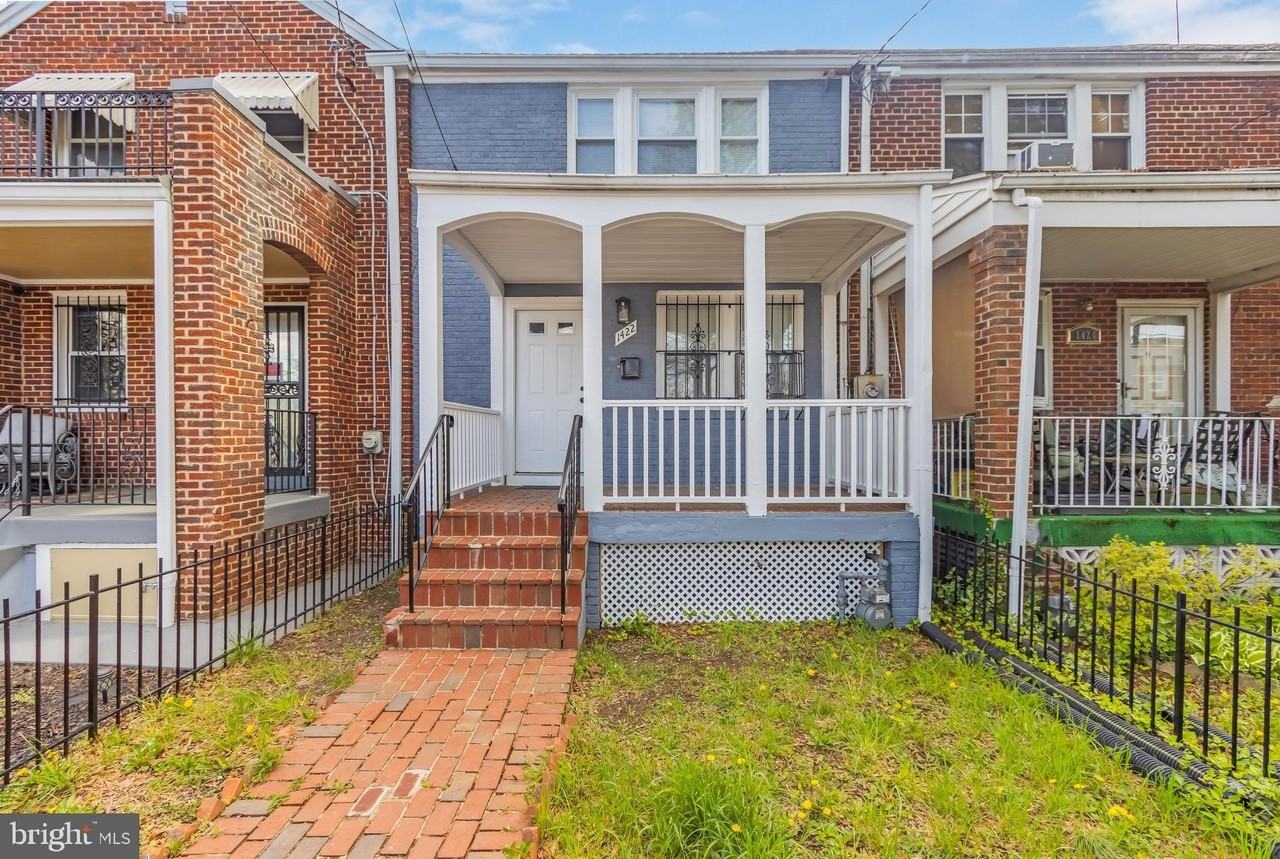 1422 18th St Se - Photo 2 of 25