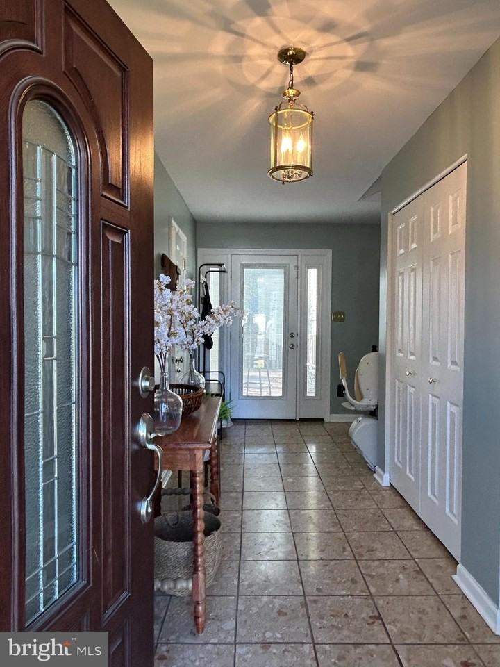 116 Kane Drive - Photo 2 of 32