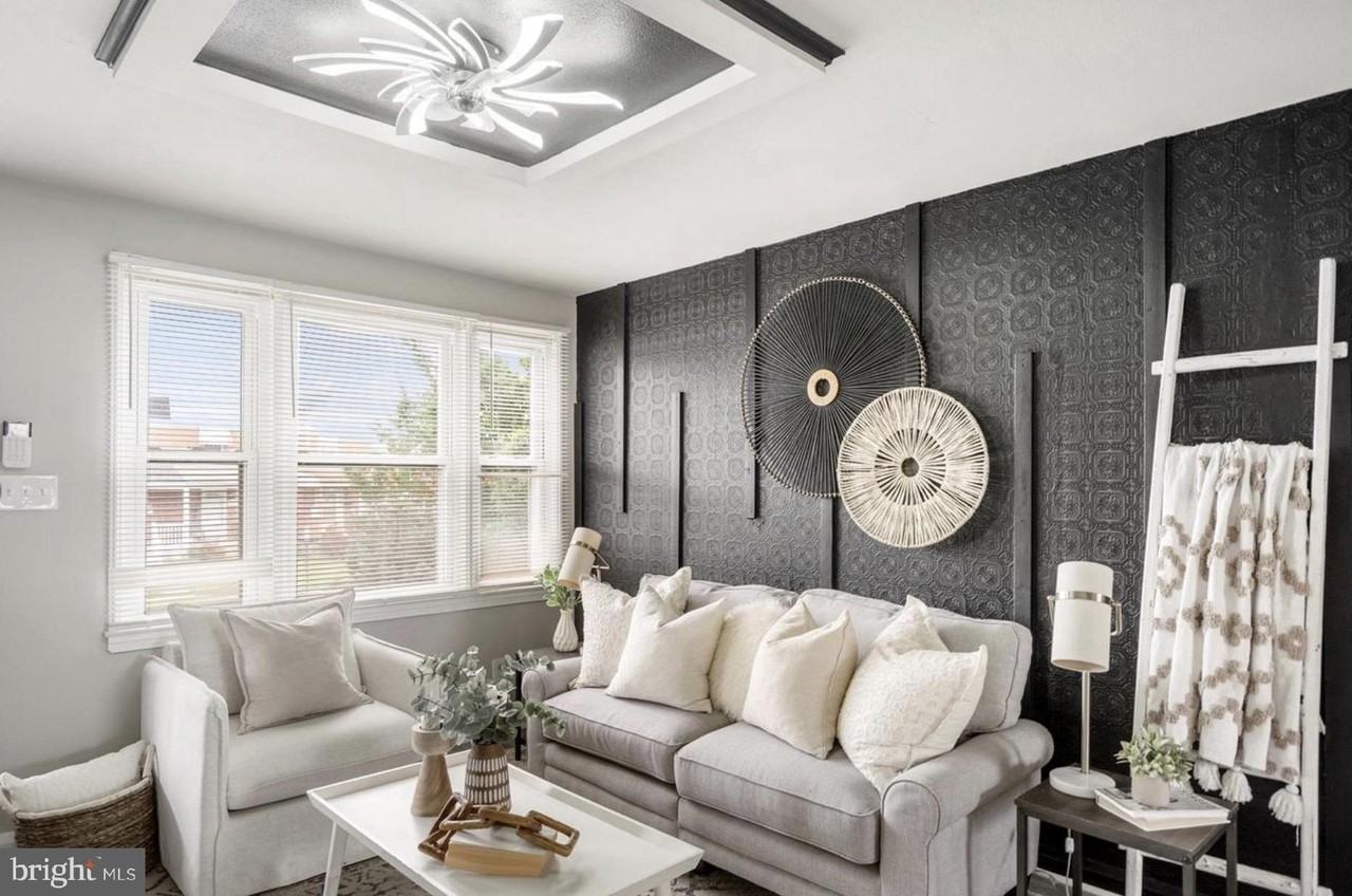 7509 Durwood Rd - Photo 6 of 24