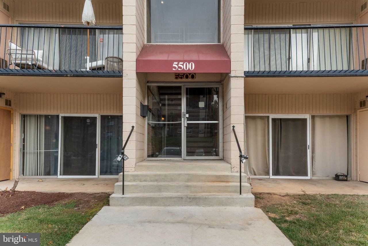 5500 Karen Elaine Dr Apt 911 #911