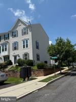 featured image of 611 Washington Sq