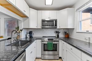 featured image of 2309 1/2 N 2nd St