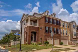 22283 Pinecroft Ter - Photo 1 of 1