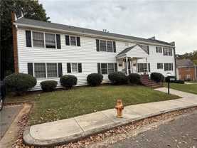 105 Westgate Cir #D - Photo 1 of 1