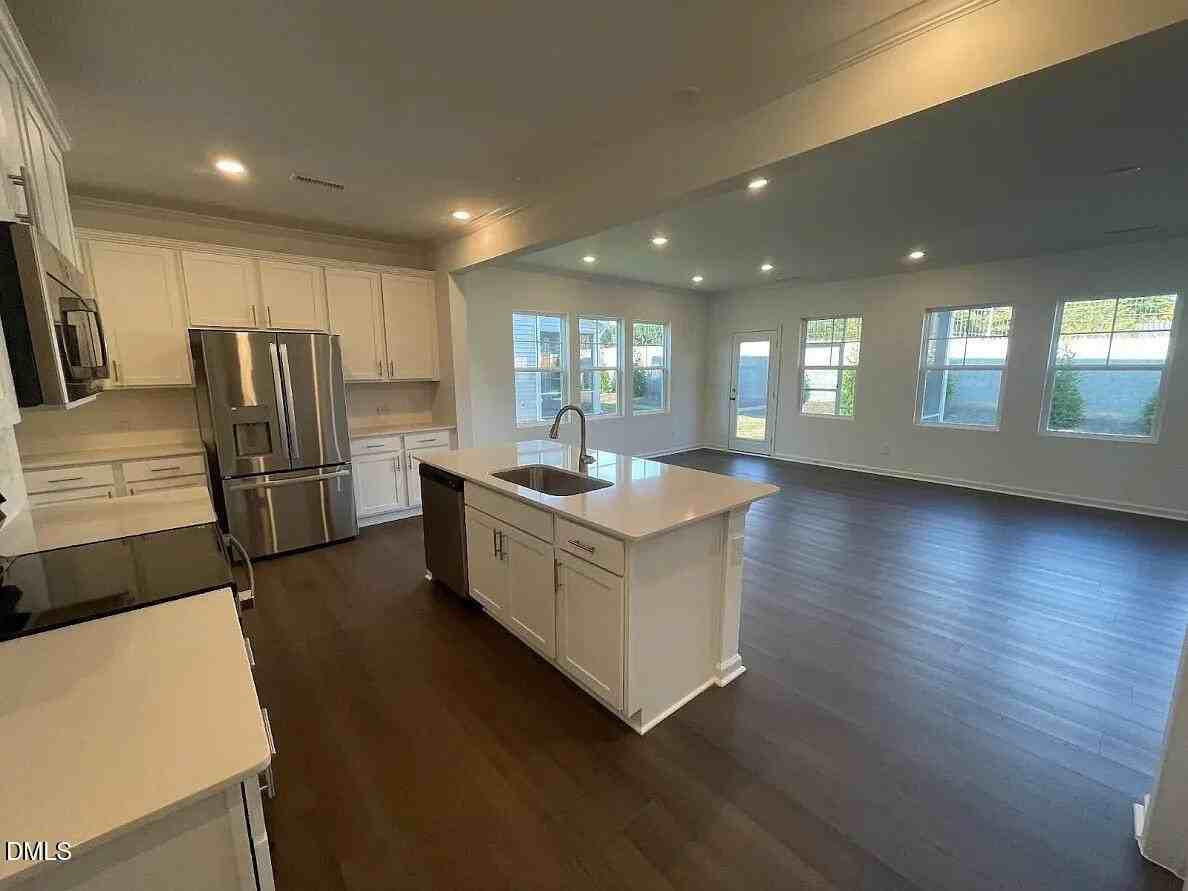 199 N Finley Landing Pkwy - Photo 5 of 12