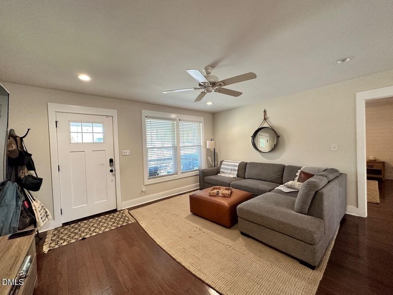 1006 East Martin Street - Photo 3 of 22