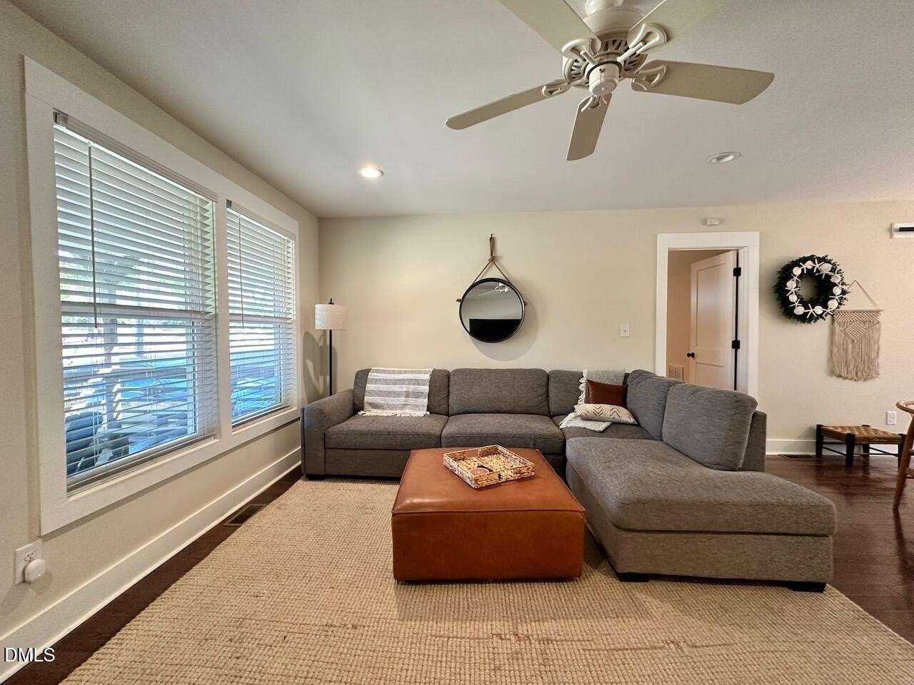 1006 East Martin Street - Photo 4 of 22