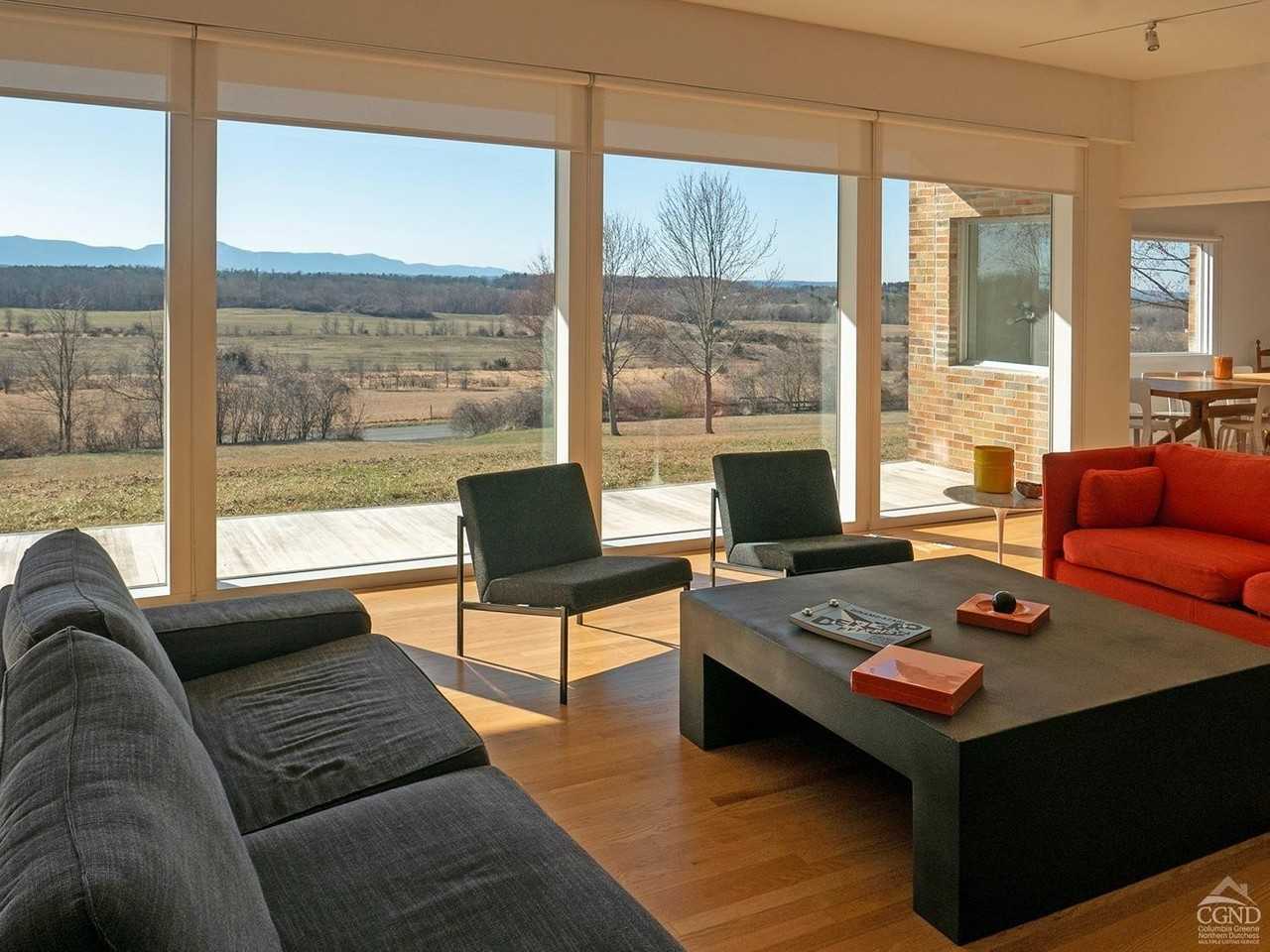 387 Tishauser Rd - Photo 2 of 20