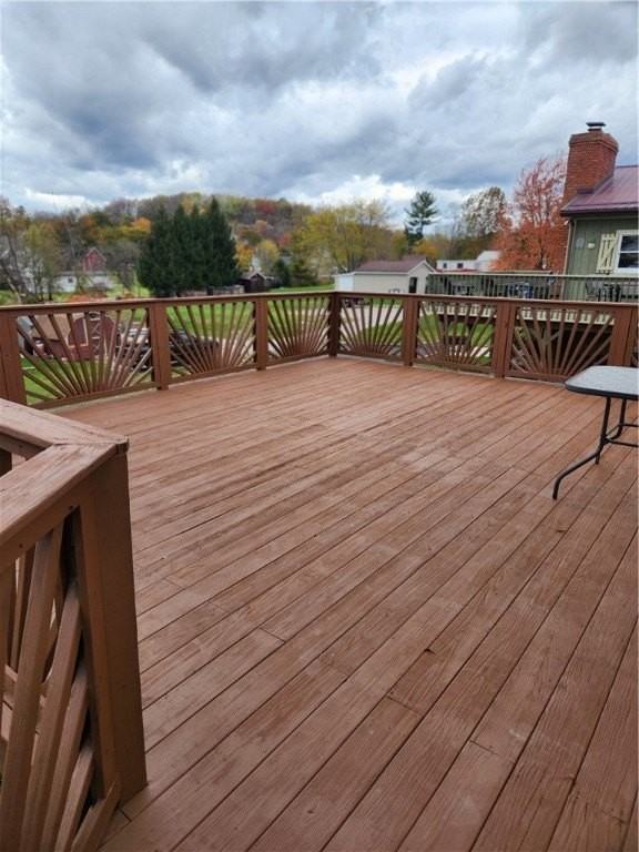 221 Meadowview Dr - Photo 7 of 15