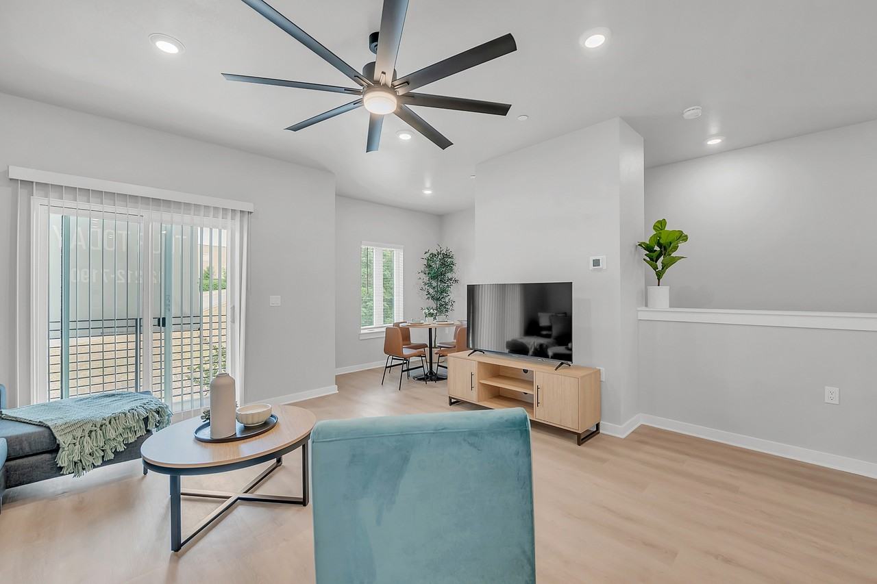 The Townhomes at The Timbers - Photo 7 of 19