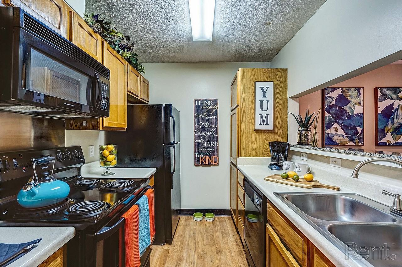 Emberwood - Photo 6 of 23