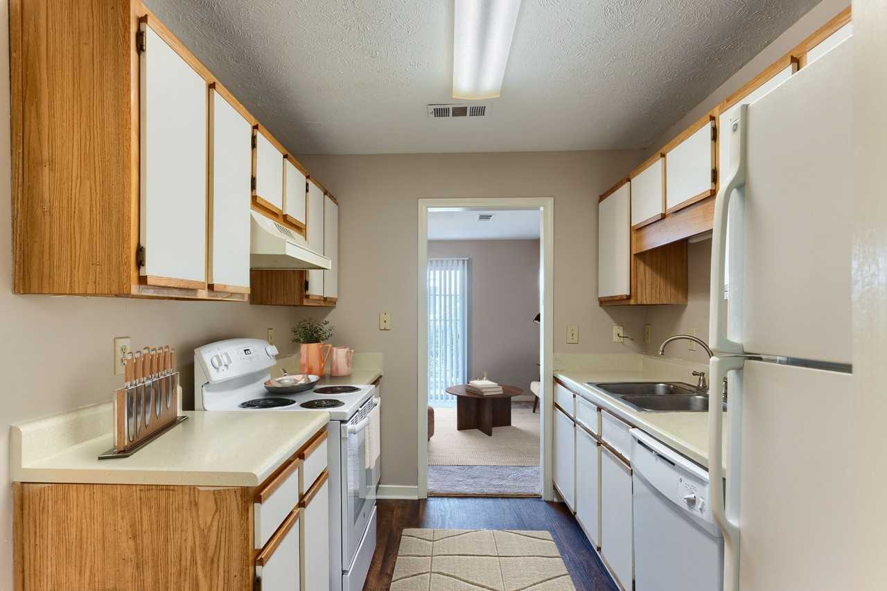 Cottonwood - Photo 5 of 21