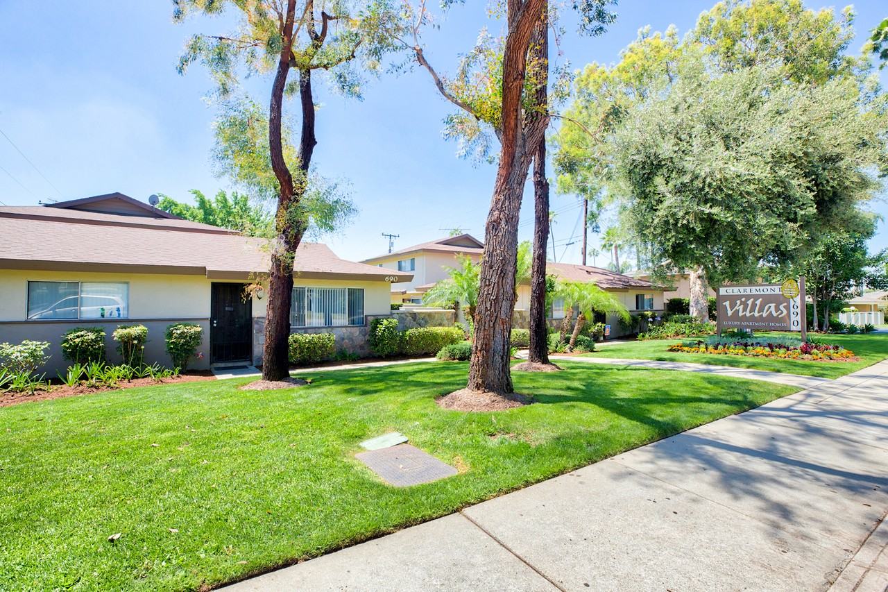 Claremont Villas - Photo 2 of 11