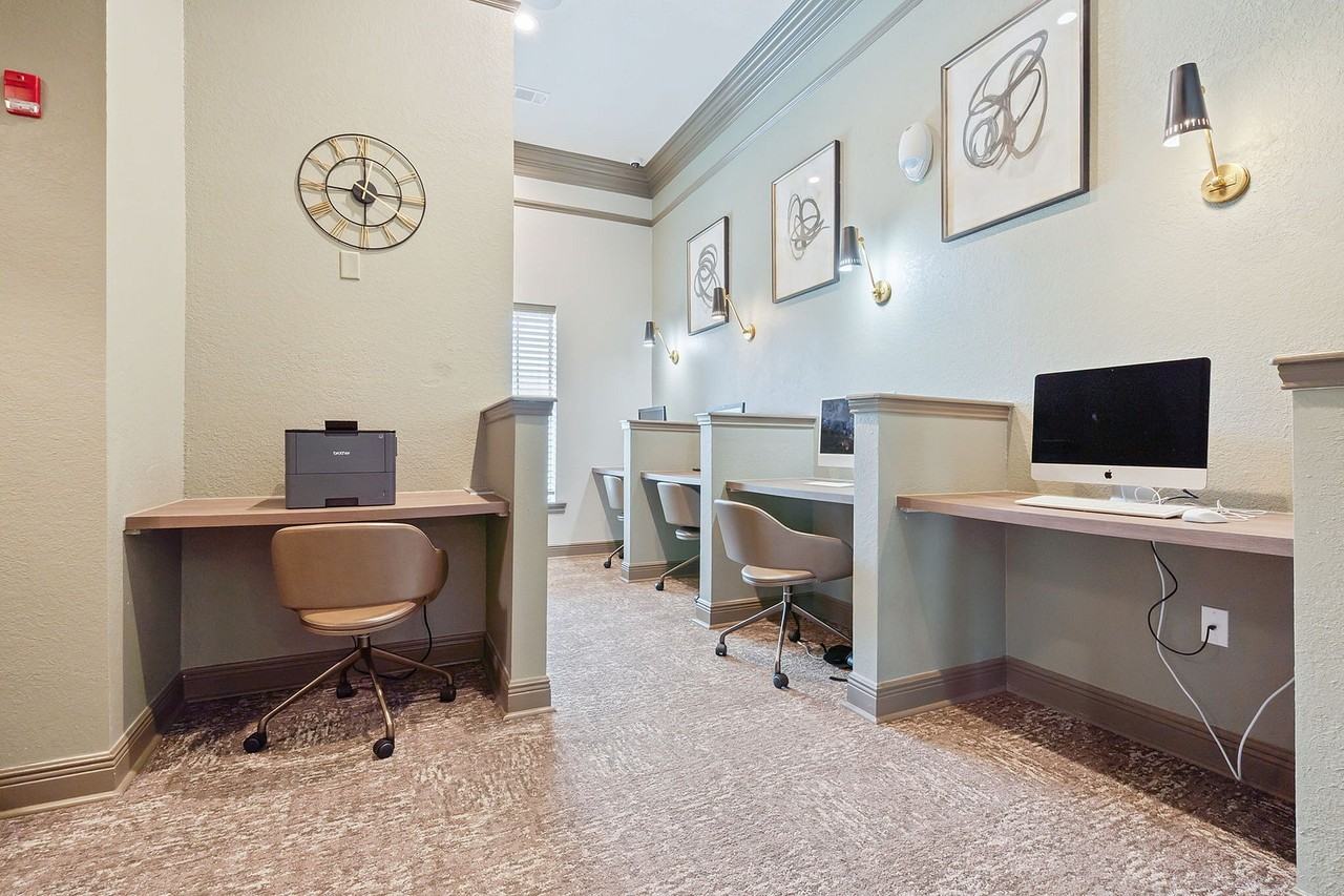 Tremont at 22 - Photo 3 of 18