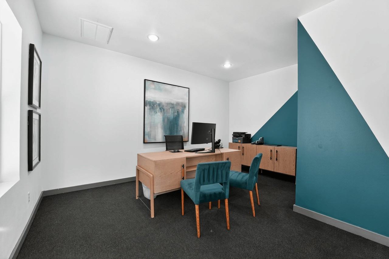 The Tatum Apartments - Photo 6 of 16