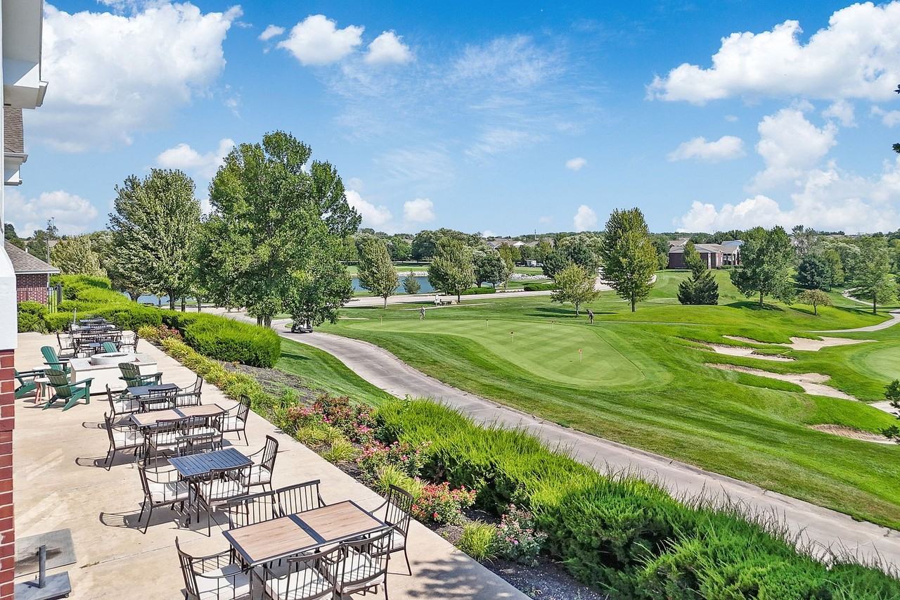 Fairways at Lincoln - Photo 5 of 30