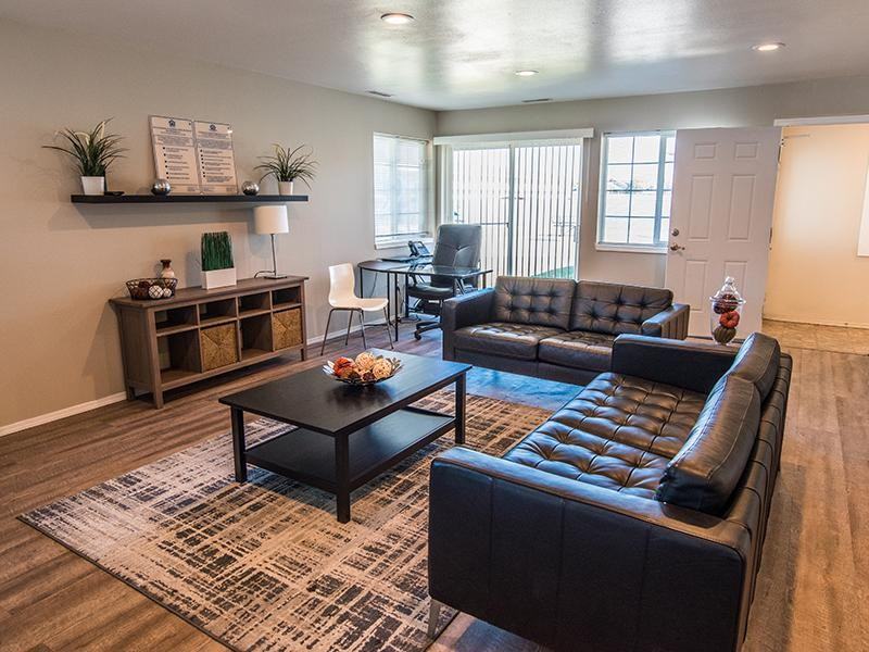 Palisades Park - Photo 2 of 8